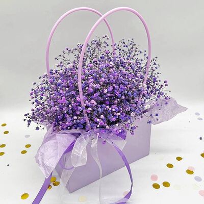 Нежная гипсофила Сиреневое облачко в красивой сумочке в Cosmo Сakery по цене 2600 ₽