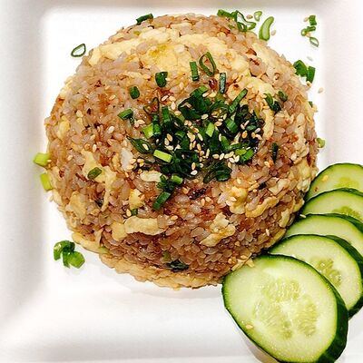 Рис жареный с яйцомв Bamboo по цене 610 ₽