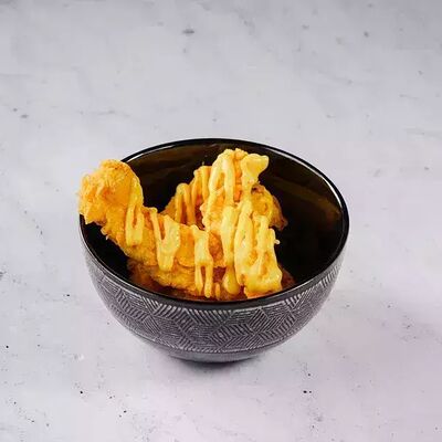 Стрипсы из цыпленка с соусом сливочный карри в Филадельфия по цене 395 ₽