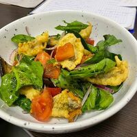 Теплый салат с корюшкой в Баклажан в ТЦ 