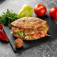 Фалафель сэндвич сырный и спайси в My Dear Kebab