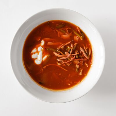 Суп Солянка в Уже готово по цене 185 ₽