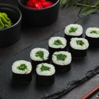 Классический ролл с чукой в СЫТЫЙ ДРАКОНЧИК