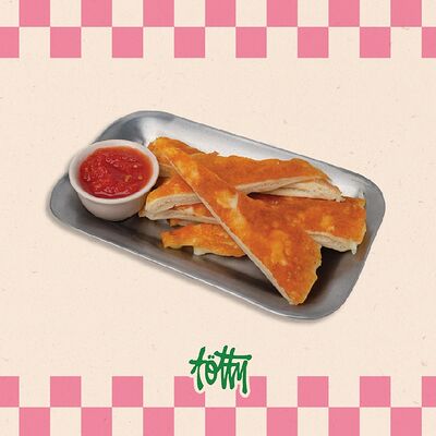 Пита с сулугуни и помидорным вареньем в Тотти по цене 500 ₽