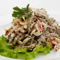 Салат с языком в Хинкали