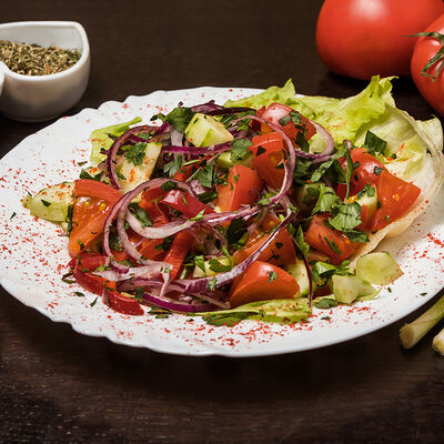 Чобан салат в У березки по цене 270 ₽