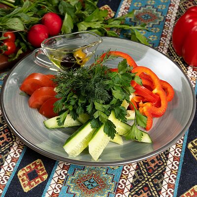 Овощное ассорти в Кафе Сим-Сим по цене 475 ₽