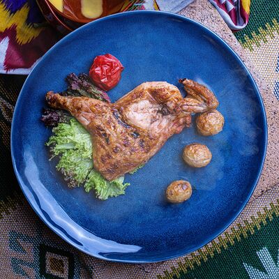 Цыплёнок на углях в Кафе кавказской кухни Хурма по цене 485 ₽