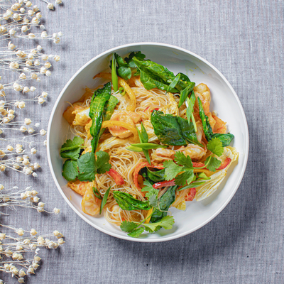 Лапша по-Сингапурски в Чайхона №1 Васильчуки по цене 650 ₽