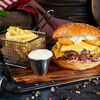 Deus burgers в Escobar Burgers Tako & Burrito Premium по цене 1350