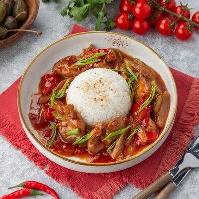 Свинина с соусом свит чили и рисом в Или по цене 290 ₽