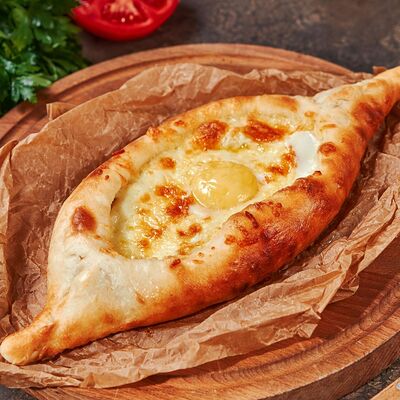 Хачапури по-аджарски в Айран по цене 399 ₽