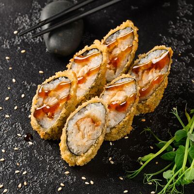 Маки темпура с угрем в Суши Профи по цене 599 ₽