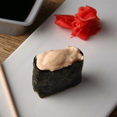 Гункан с угрем в Андеграунд Pizza & Sushi по цене 115 ₽