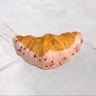 Круассан с малиной в Шоколадница по цене 360 ₽