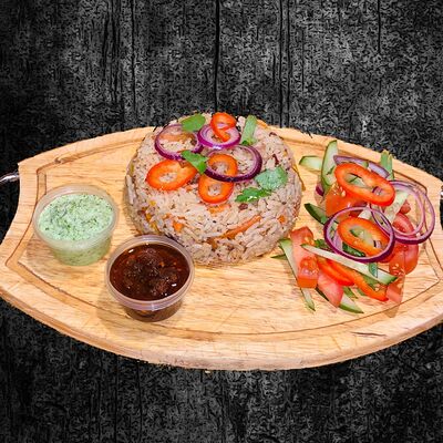 Куриный плов Фьюжн в Сытно пряно по цене 400 ₽