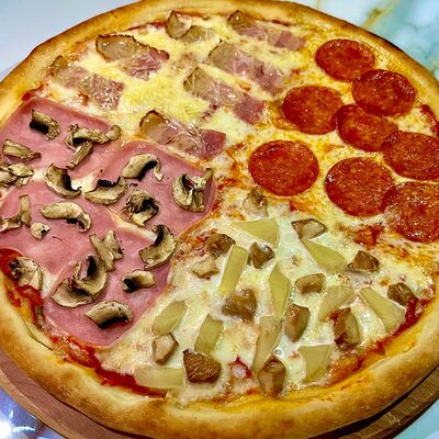 Пицца Четыре сезона в Евразия по цене 859 ₽