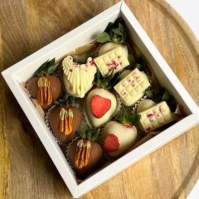 Клубничный набор Чикаго (маленький) в Клубника по цене 2990 ₽