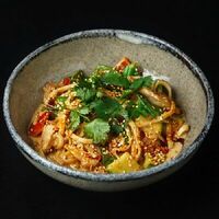 Удон с пряной курицей в Кабуки