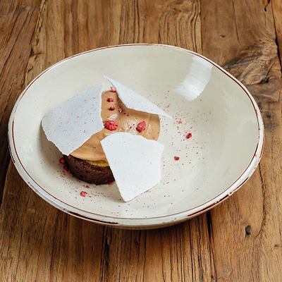 Сметанник, карамельный шоколад в Pinch по цене 750 ₽