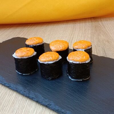 Спайси-тунец в Caviar Rolls по цене 240 ₽