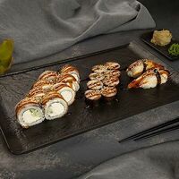 Весь угорь в Суши Well