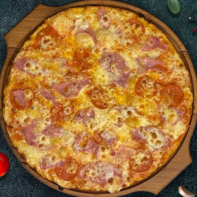 Пицца Три сезона в Pizza della Casa по цене 619 ₽