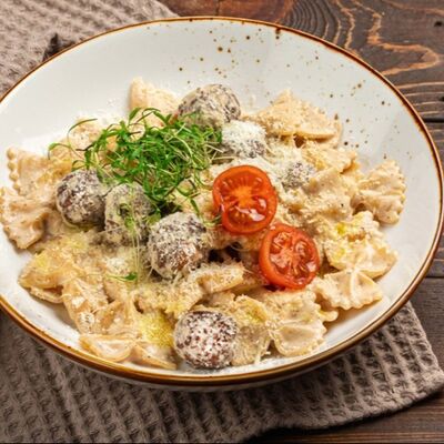 Паста с митболламив перечном соусев Бублик по цене 570 ₽