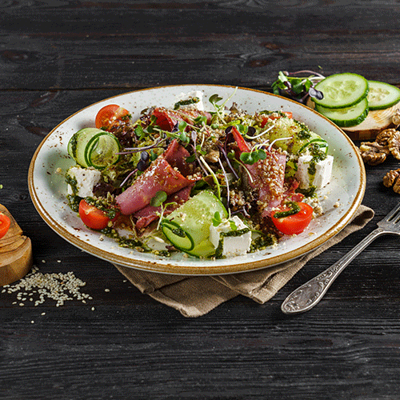 Фирменный салат с копченой кониной в ИТЛЕ Стейк-кафе Halal по цене 435