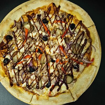 Пицца Мясная в Байский по цене 850 ₽