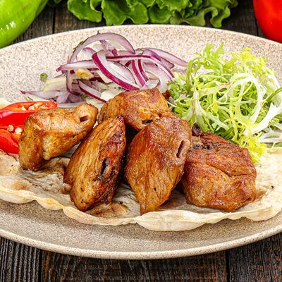 Шашлык из cвинoй шеи в Шашлык Центр на Углях по цене 559 ₽