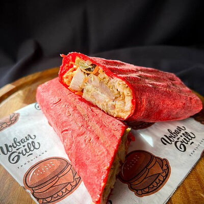 Шаурма кировская красная в Урбан Гриль по цене 266 ₽