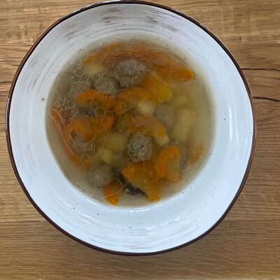 Суп с фрикадельками из мраморной говядины в Ешь Мясо BISTRO по цене 650 ₽