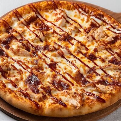 Пицца Жар-Птица BBQ (25 см) в Хайп Пицца-бар по цене 1140 ₽