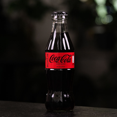 Coca-Cola Zero стеклянная бутылка в Osteria Amici по цене 490 ₽