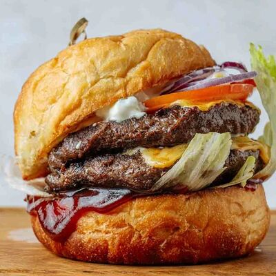 Бургер Big Burgerв Beer-Burger по цене 650 ₽