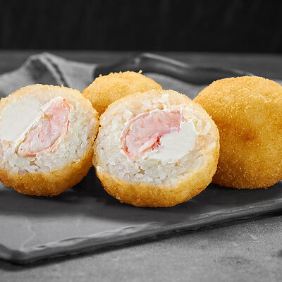 Рисовые шарики с креветкой в Суши Мастер по цене 209