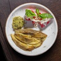 Баклажан на углях в Ели Сацебели