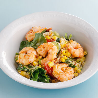 Салат с киноа, креветками и кукурузой в Терраса по цене 1390 ₽