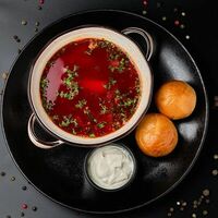 Борщ с пампушками в Mesto Sushi & Grill
