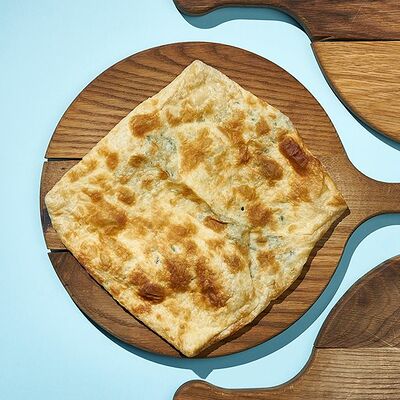 Хачапури Пеновани с зеленью в Хачапури и вино по цене 167 ₽