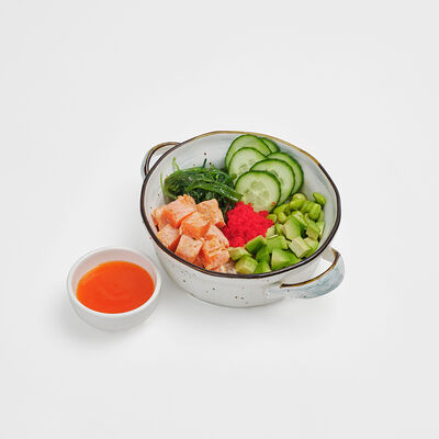 Боул с лососем татаки в Sushiman по цене 3800 ₸