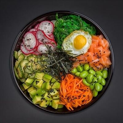 Поке с лососем в Bluefin по цене 2030 ₽