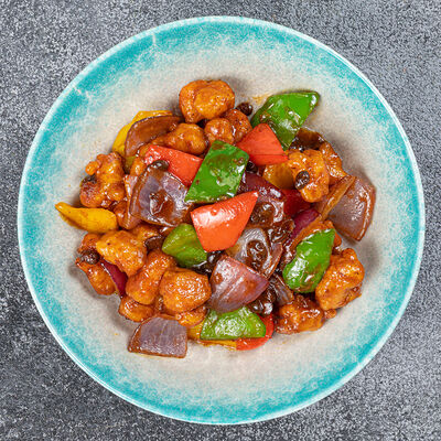 Курица с черными бобами в Double Duck по цене 1550 ₽