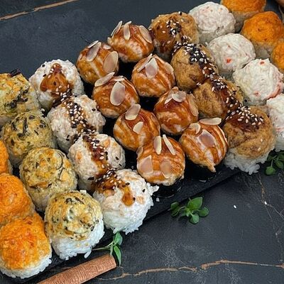 Сет запеченный с морепродуктамив Panda Sushi по цене 1749 ₽