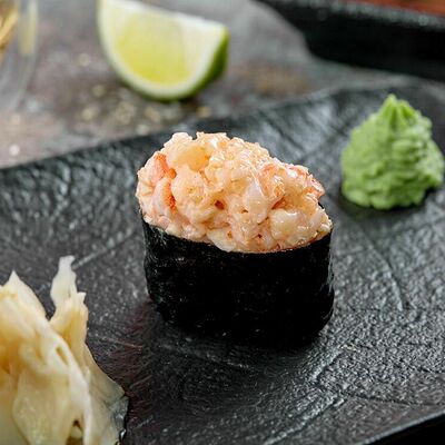 Острые суши креветка в Баклажан в ТЦ 