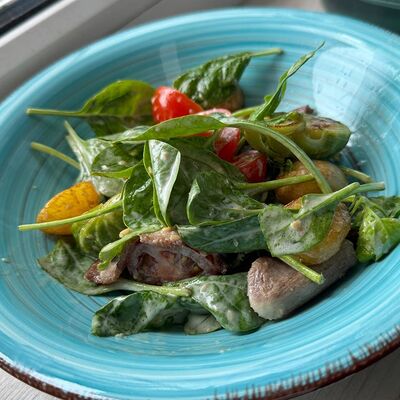 Теплый салат с языком в Бальзамин по цене 690 ₽