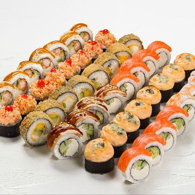 Сет 2025 в Суши Fantasy по цене 3079 ₽