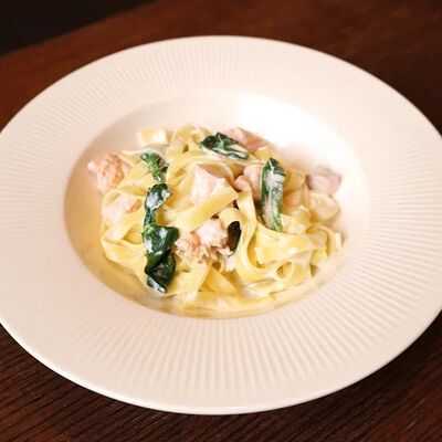 Тальятелле с лососем в сливочном соусе в Миллениал по цене 860 ₽
