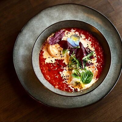 Томатный с креветками и страчателлой в Sterling гастро паб по цене 1100 ₽